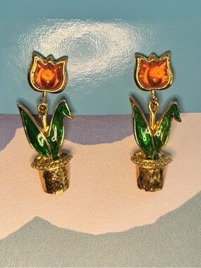 🌷 Vintage Avon Gold Pink Tulip Flower Clip On Earrings 🌷